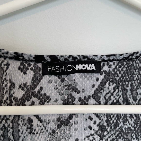 Fashion Nova Bodysuit - Picture 6 of 6